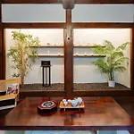 Cheongbaek House