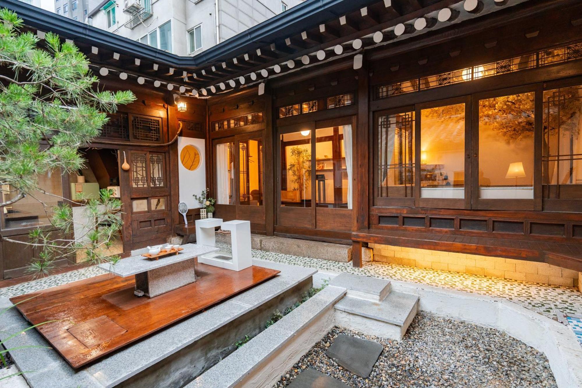 Apartment Cheongbaek House *